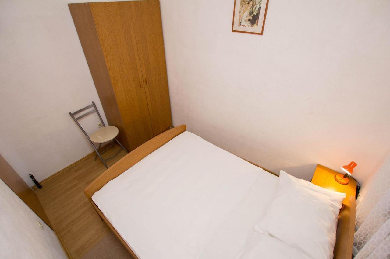 Apartments David - 20M From The Beach With Parking Trogir Exterior photo