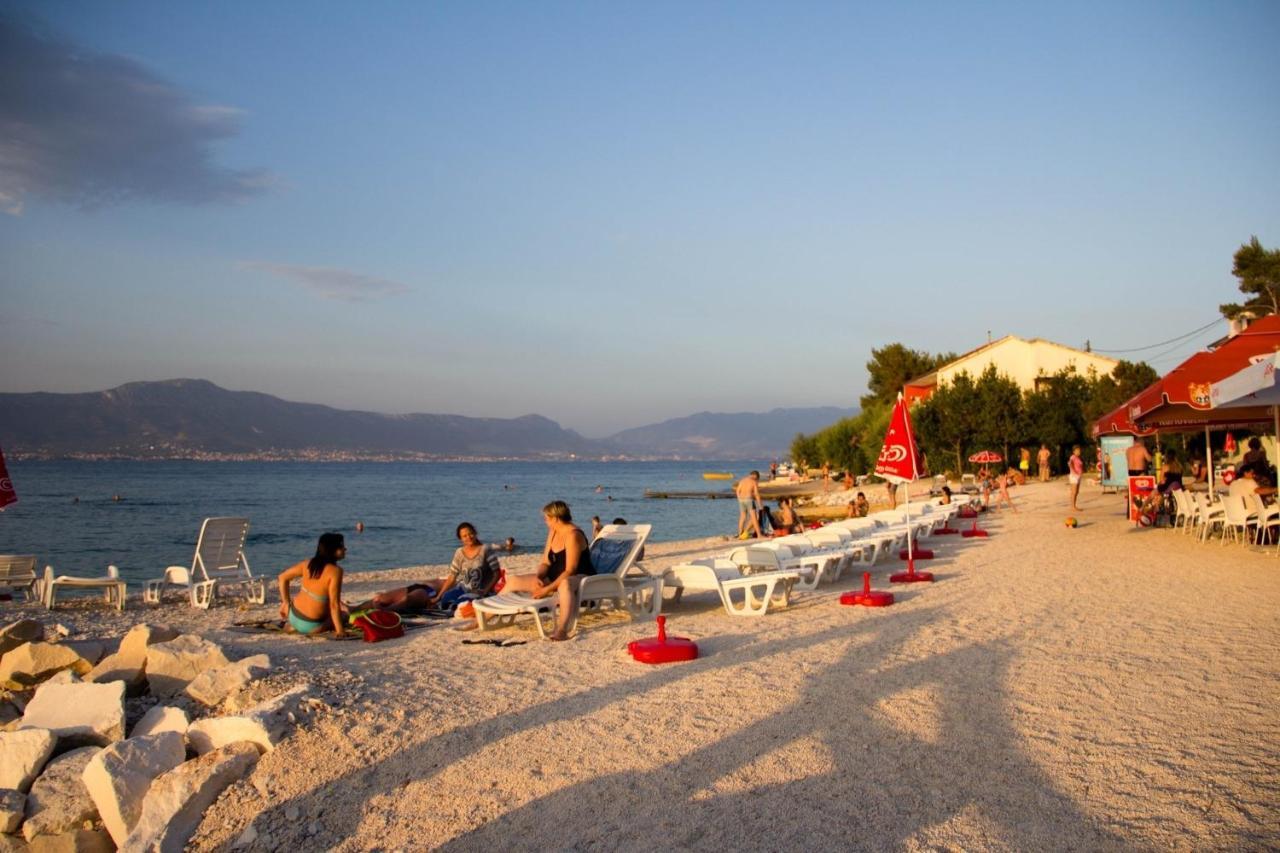 Apartments David - 20M From The Beach With Parking Trogir Exterior photo